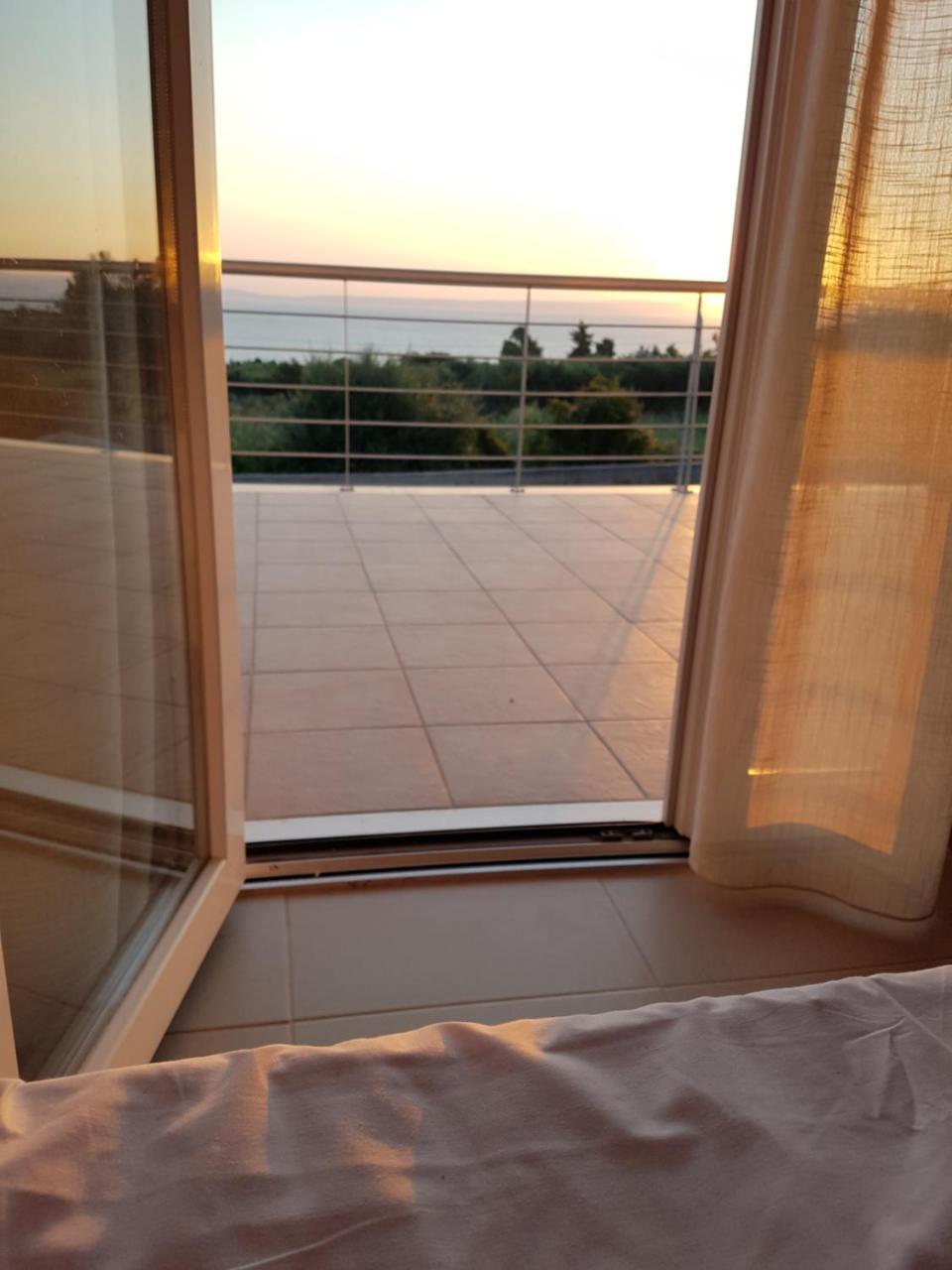 Daire Jason's Sea View *